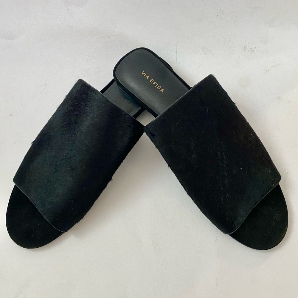 NWOT Via Spiga Calfhair Heather Slides Size 7